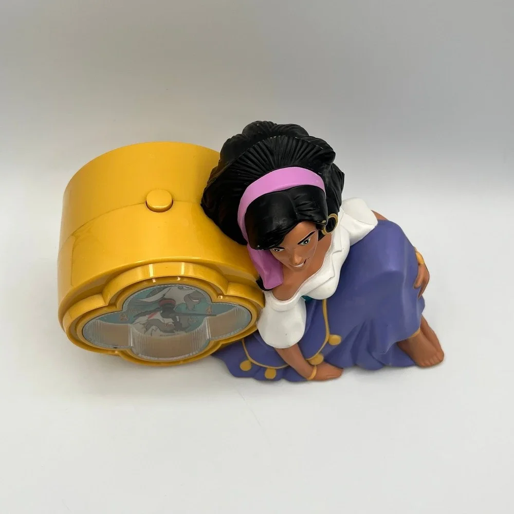 Disney Esmeralda Clock Fantasma‎ Hunchback of Notre Dame Musical Tested